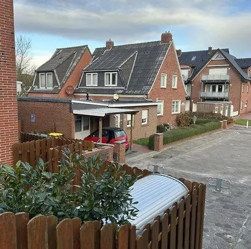 Haus-dornroeschen-wohnung-leuchtturm