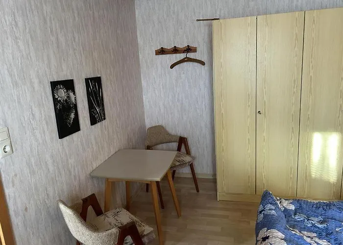 Апартаменты Haus-dornroeschen-wohnung-leuchtturm